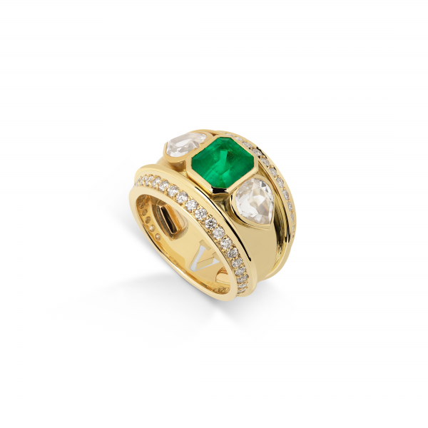 philippa-herbert-18ct-yellow-gold-emerald-white-topaz-diamond-phoebe-ring