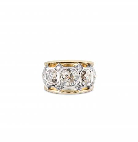 philippa-herbert-18ct-gold-bespoke-diamond-ring-2