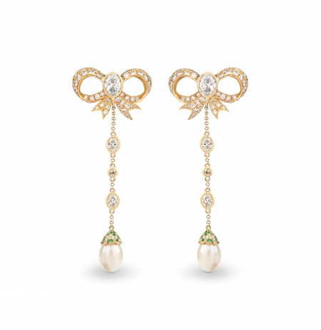 bow earrings and pearl drops