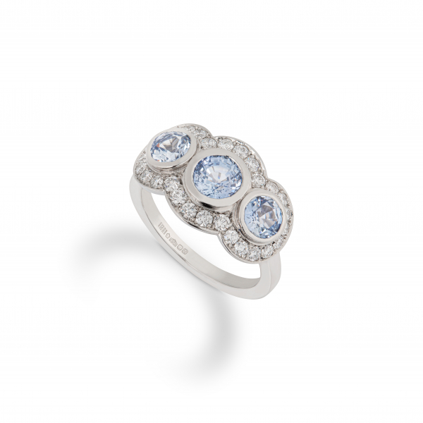 philippa-herbert-platinum-diamond-and-saphires engagement-ring-