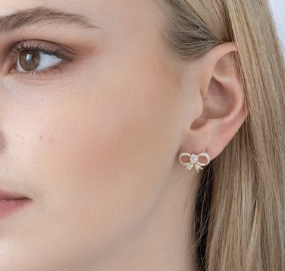 philippa-herbert-diamond-bow-earrings