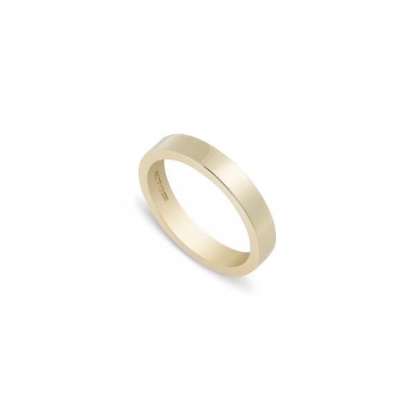 philippa-herbert-9ct-yellow-gold-flat-comfort-4mm-wedding-ring 1