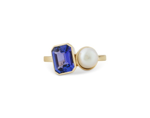 philippa-herbert-pearl-and-tanzanite-toi-et-moi-roya-ring 2