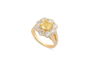philippa-herbert-cushion-cut-yellow-diamond-engagement-ring